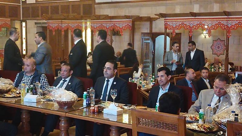 وزير الشباب والرياضة