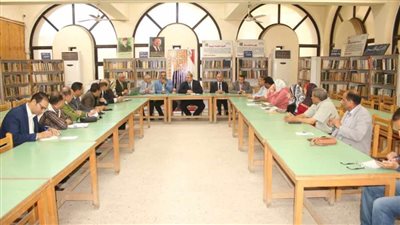 وكيل تعليم بني سويف يلتقي مديري الإدارات التعليمية للاستعداد لامتحانات نهاية العام