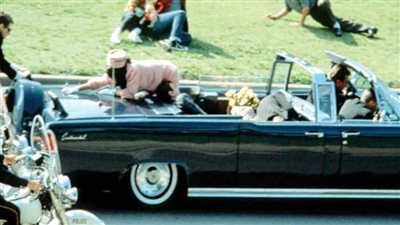 اغتيال كينيدي.  هكذا دخلت «الليموزين» التاريخ الأمريكي من أبواب الألم 
