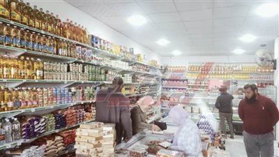 تحرير محاضر تموينية لأصحاب المحال التجارية والمخابز المخالفة بكفر الشيخ