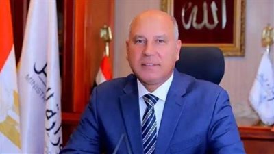  وزير النقل يتابع على مدار الساعة انتظام العمل في أول أيام العيد