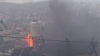  مستعمرون يستولون على خيام بدو في تجمع عرب المليحات