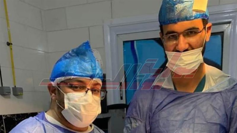 الأطباء الذين قاموا