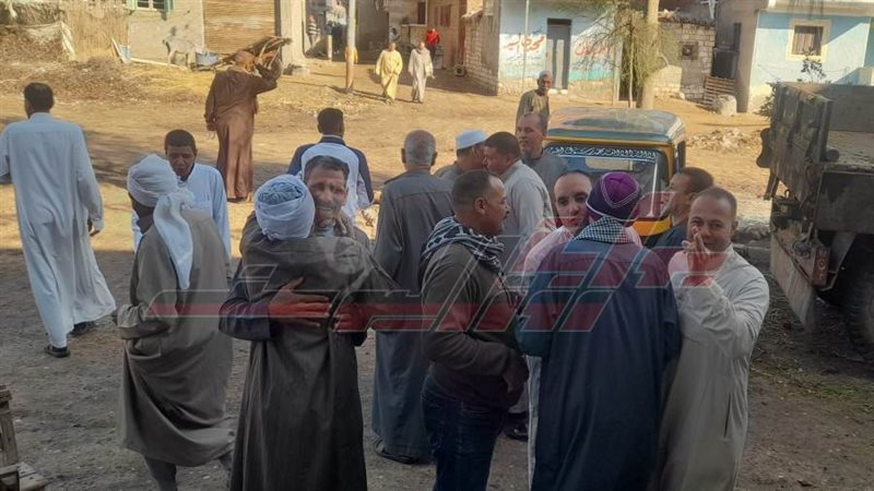 تبادل التهاني بين