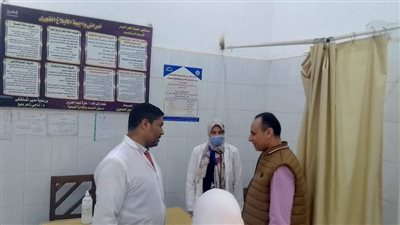 عيد الفطر المبارك.. وكيل وزارة الصحة بالبحيرة يتفقد مستشفى حميات كفر الدوار