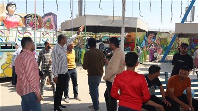 سكرتير بني سويف يتفقد المواقف والحدائق العامة والمتنزهات في العيد 