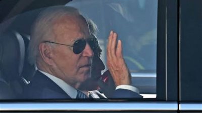 بايدن يقطع عطلته ويعود إلى البيت الأبيض للتشاور مع فريق الأمن القومي