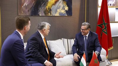 رئيس الحكومة المغربية يلتقي نظيره الهنغاري