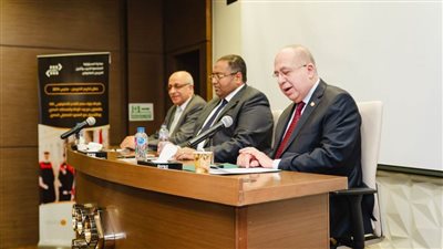 بيت الزكاة والصدقات يسلِّم شهادات ختام دورة «مبادئ العمليات المصرفية» لـ40 من خريجي الحاسبات والمعلومات