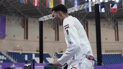 إنجاز تاريخي.. إسلام أسامة يتأهل لنهائي بطولة العالم للسلاح بالسعودية 