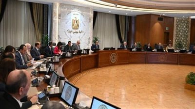 رئيس الوزراء: تكليفات من الرئيس بسرعة الانتهاء من المشروعات المتعثرة