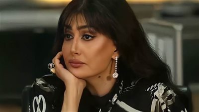 غادة عبد الرازق: 