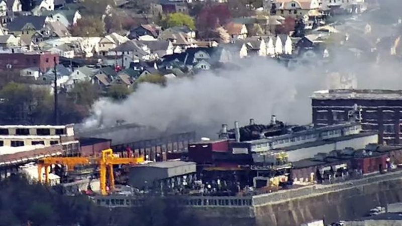 حريق بمصنع في سكرانتون