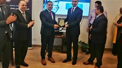 رئيس جامعة دمنهور يفتتح فعاليات دورة إعداد المدربين T.O.T باعتماد المجلس الأعلى للجامعات