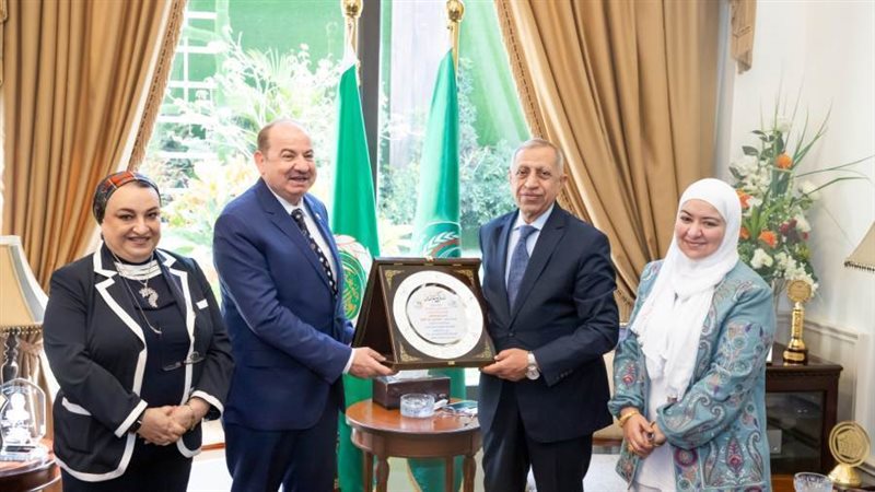 زيارة اللواء محمود