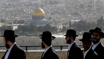  جماعة يهودية متطرفة تقدم مكافأة مالية لمن يذبح قربانا بالأقصى
