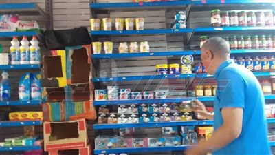 تحرير 8 محاضر تموينية لأصحاب المحال التجارية والمخابز المخالفة بكفر الشيخ