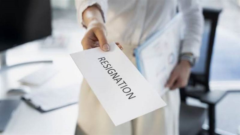 التنبؤ بإستقالة الموظفين