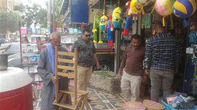 حملات مكثفة لرفع الإشغالات بالمنيا لتيسير حركة المرور