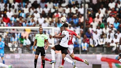 توفيق السيد: غياب تقنية الفيديو أنقذ الأهلي أمام مازيمبي.. وإيقاف محمود عاشور 