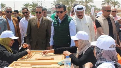 خلال زيارته لشمال سيناء.. وزير الشباب يشارك في مغامرة 