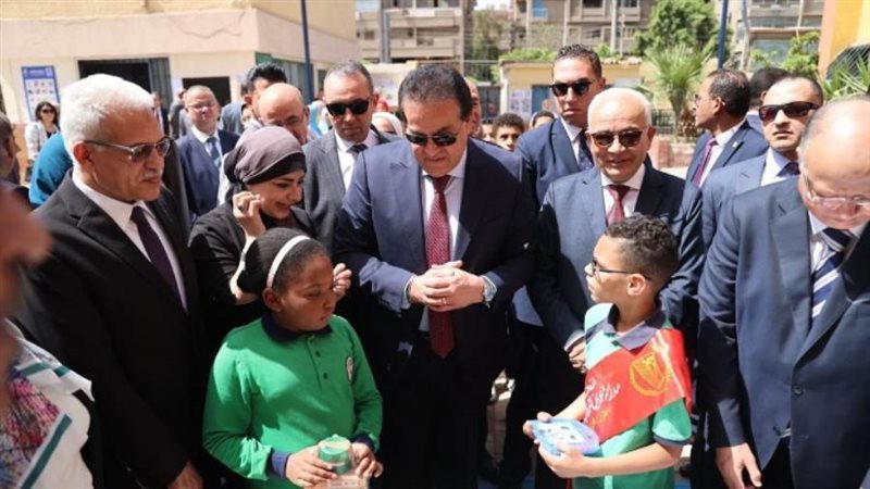 وزيرا الصحة والتعليم