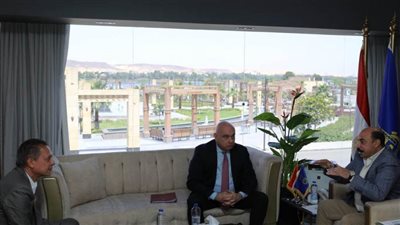 اتفاقية تآخٍ بين مدينتي أسوان وسفانيتي الجورجية 