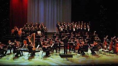 رحلة موسيقية لأوركسترا دار الأوبرا مع فنانين عالميين بالمسرح الكبير