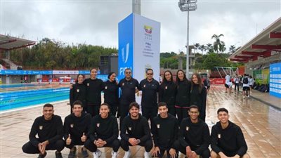 منتخب السباحة بالزعانف يجري أول تدريباته بكولومبيا قبل خوض بطولة العالم للجامعات