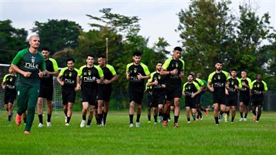 محاضرة فنية للاعبي الزمالك بفندق الإقامة بغانا