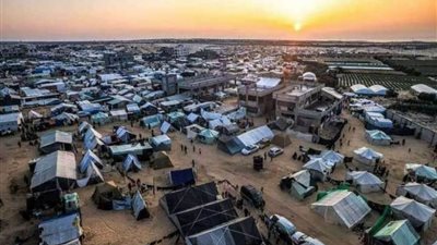 غزة: الصيف القائظ يفاقم معاناة النازحين بفعل الهجوم العسكري الإسرائيلي ويهدد بمزيد من الضحايا