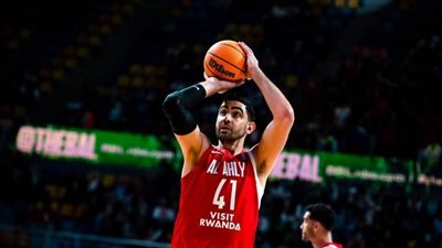 سلة رجال الأهلي يتفوقون على أهلى بني غازي الليبي في البال