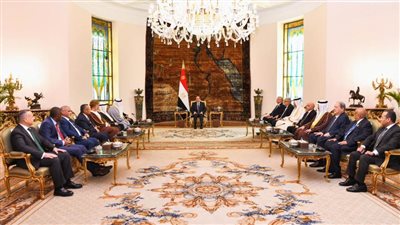 الرئيس السيسي يؤكد المسؤولية الكبيرة للمجالس والبرلمانات العربية للدفع قدماً بمسيرة التكامل العربي