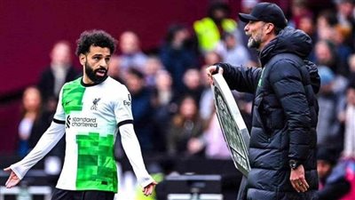 نجم ليفربول يكشف سبب مشادة كلوب مع محمد صلاح 