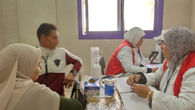 فحص المقبلين على