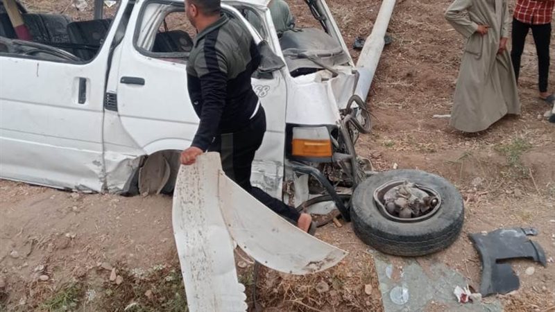 تصادم سيارتين