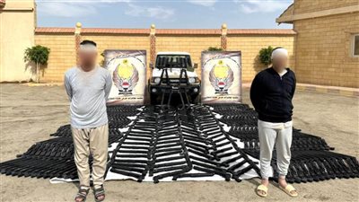 عاجل.. قوات حرس الحدود تضبط كمية كبيرة من الأسلحة والذخائر قبل تهريبها