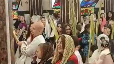 كنائس الإسكندرية تحتفل بأحد الزعف