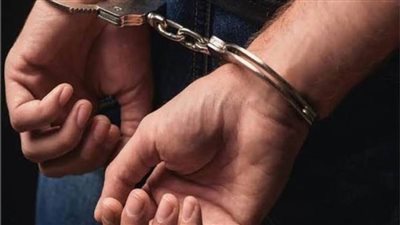 سقوط شخص بسوهاج يدير كيانًا تعليميًا وهميًا للنصب على المواطنين