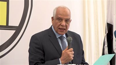 محافظ الجيزة يتفقد أعمال التطوير بمحيط محطة مترو الأنفاق بجامعة الدول العربية