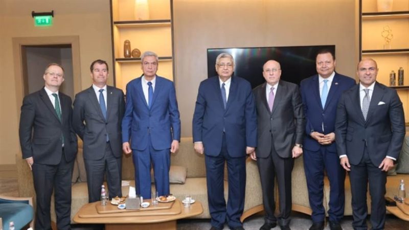 على هامش اللقاء