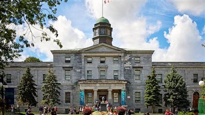 اعتصام مفتوح لطلاب جامعة ماكجيل الكندية للمطالبة بقطع علاقتها بإسرائيل