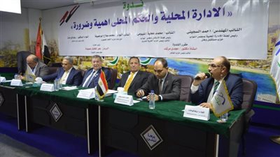 مرشد: المجالس المحلية تساعد على التنمية المستدامة في المحافظات
