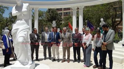 رئيس جامعة المنيا يفتتح معرض سوق الفن ويتفقد أعمال التطوير بالمرسم المفتوح