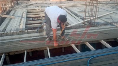 كفر الشيخ.. إزالة دور مخالف ببرج سكني في قلين