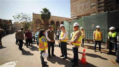 جولة تفقدية للمواقع الأثرية بالدرب الأحمر