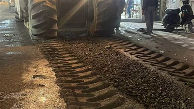 محافظ الغربية يتابع أعمال رصف شارع سكة زفتى بحي ثان المحلة 