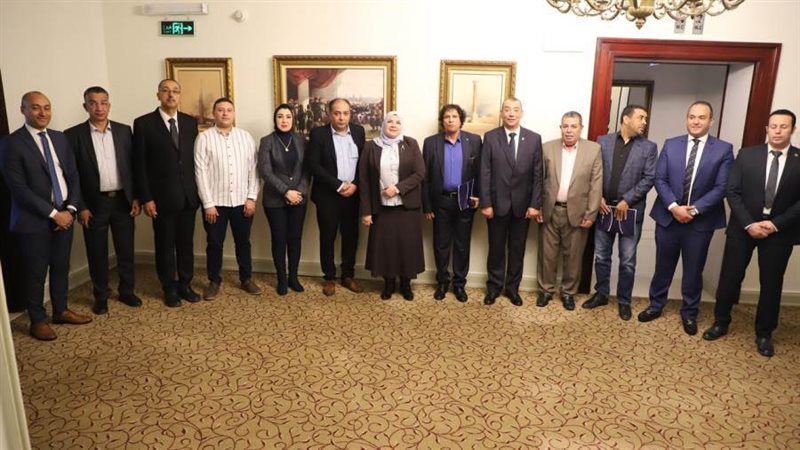 غرفة الإسكندرية تستكمل