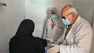 الكشف على 1361 مريضا بقافلة طبية مجانية بقرية كفر زيادة 