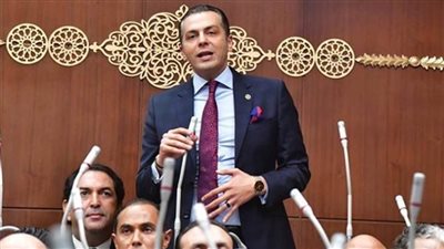 النائب أحمد عبدالجواد يهنئ عمال مصر بعيدهم: الركيزة الأساسية لبناء حاضر ومستقبل البلاد